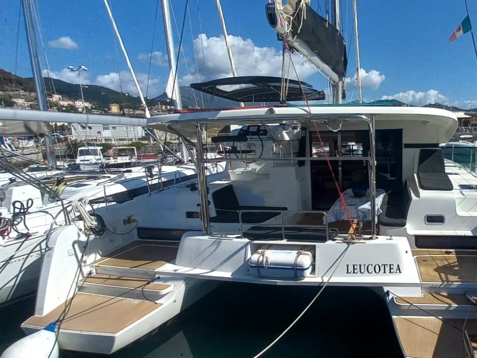 Lagoon 42 (2019) – Leucotea
