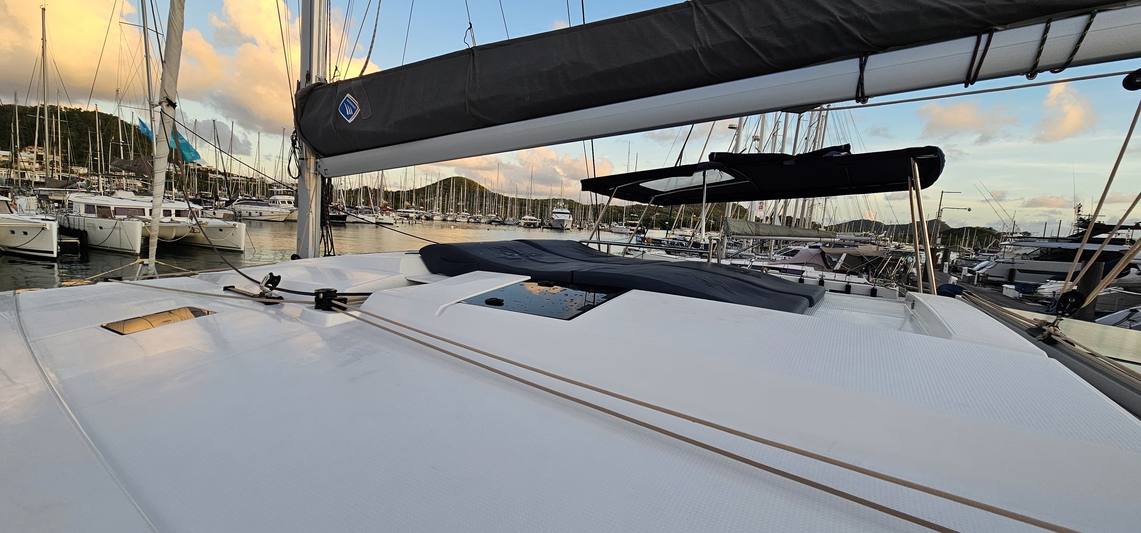 Yacht image 8