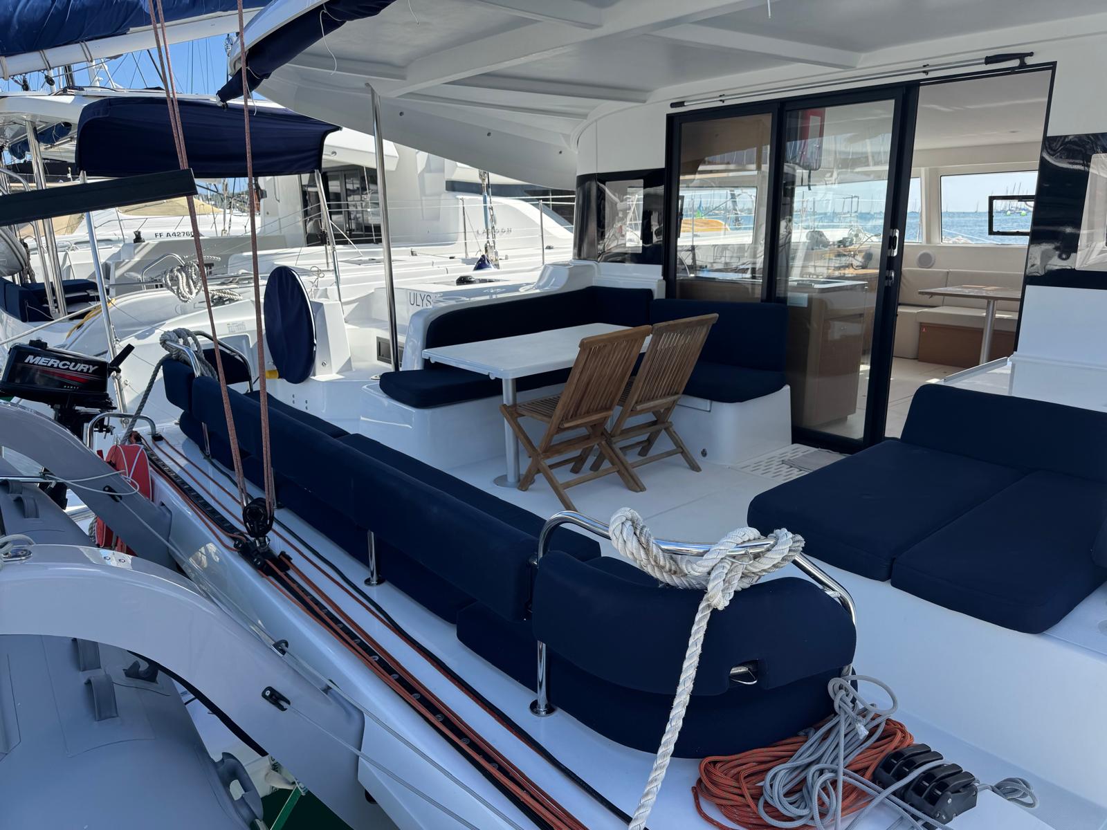 Yacht image 4
