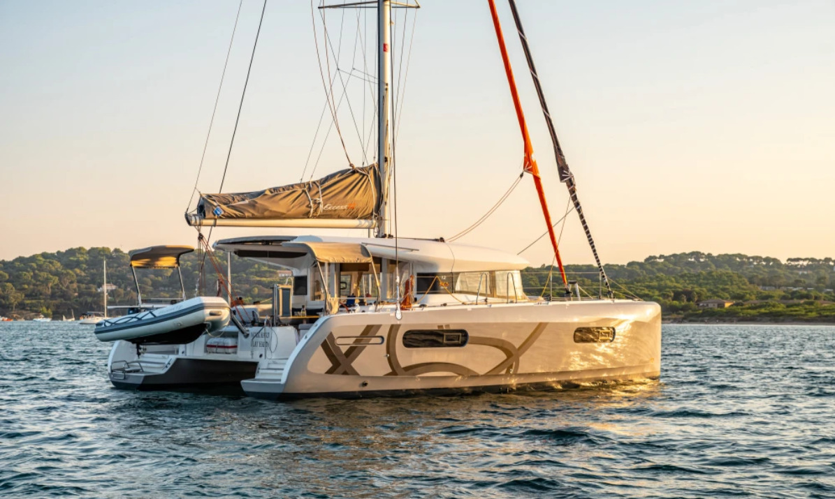 Yacht image 7