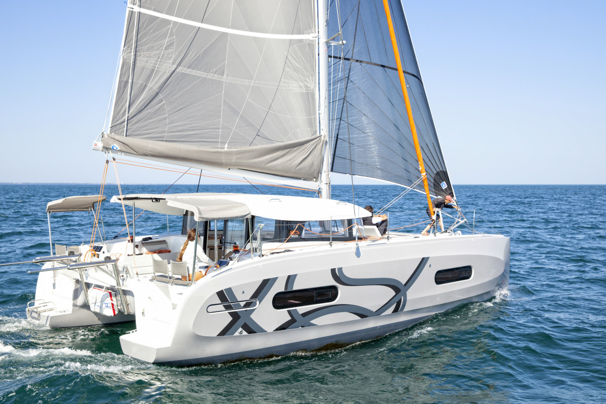 Yacht image 6
