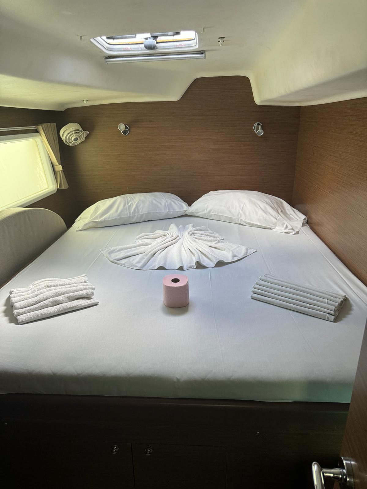 Yacht image 2