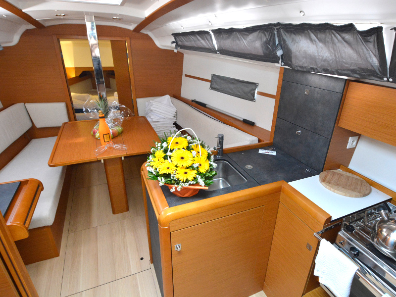 Photo Sun Odyssey 349 3