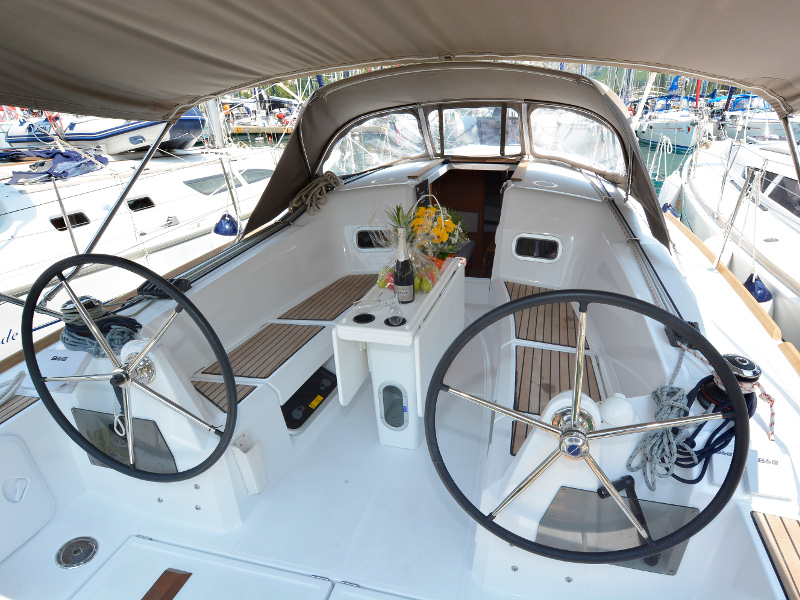 Photo Sun Odyssey 349 6