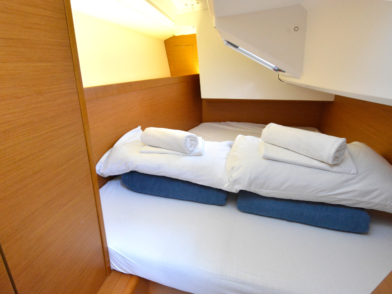 Photo Sun Odyssey 349 9