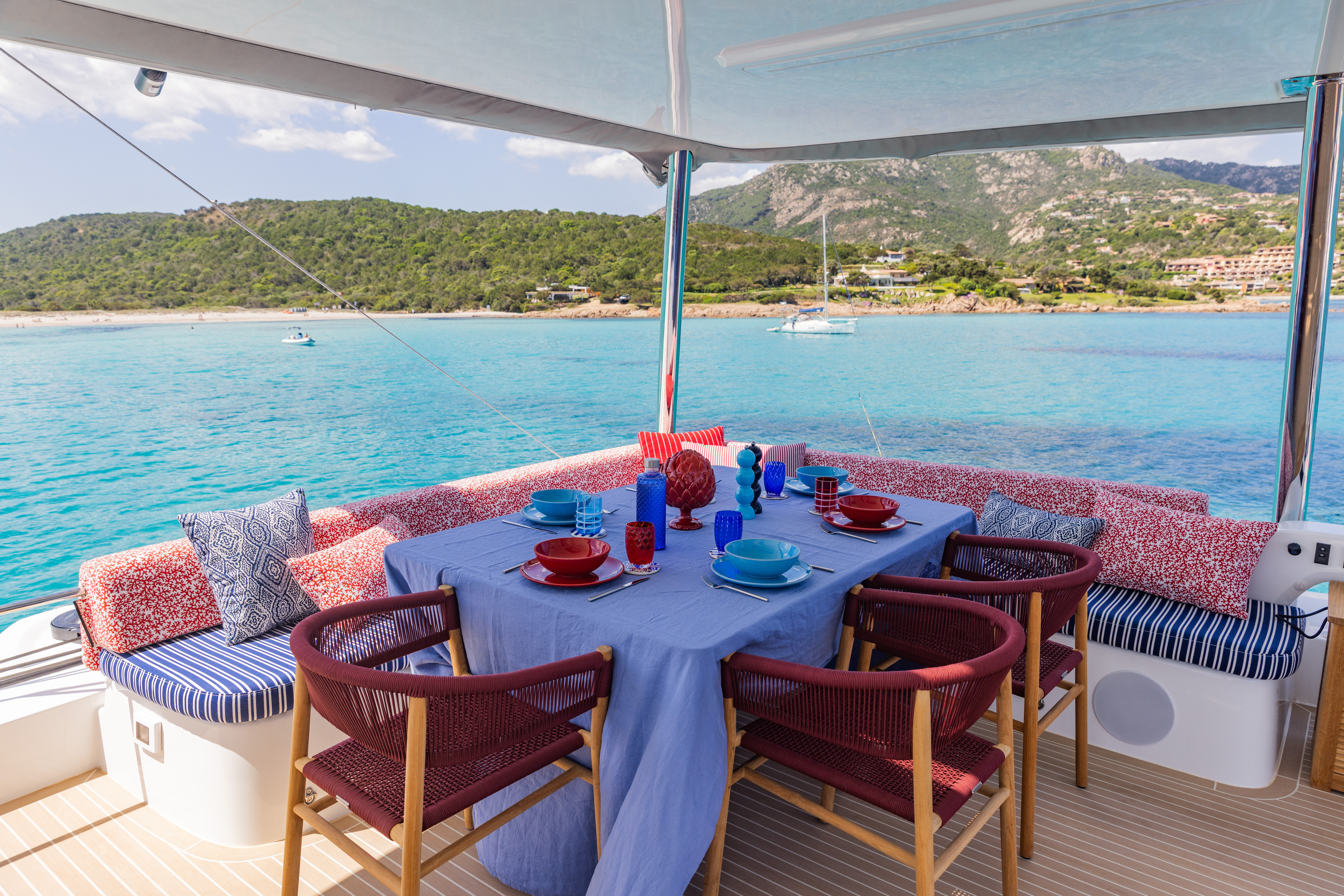 Yacht image 12