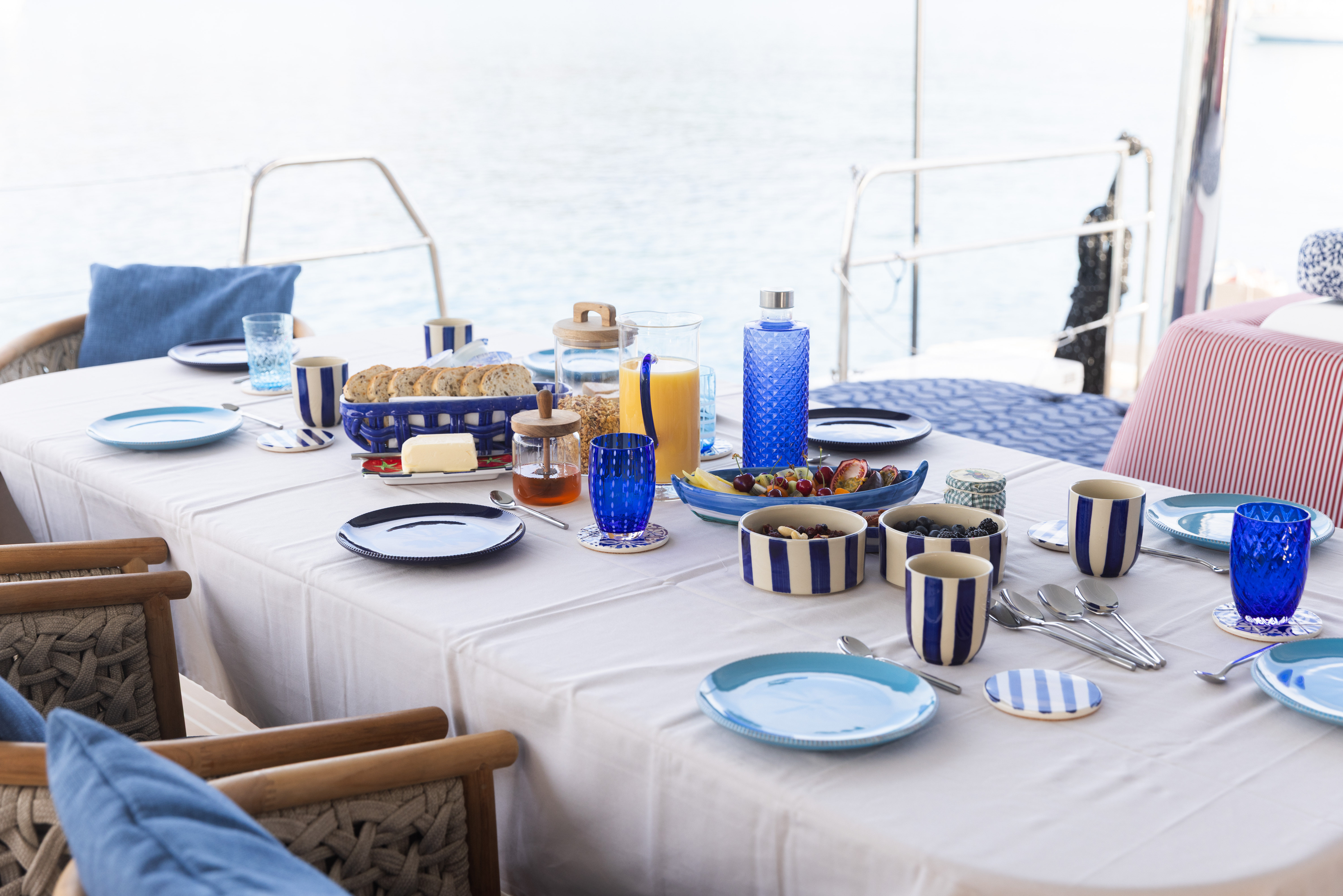 Yacht image 9