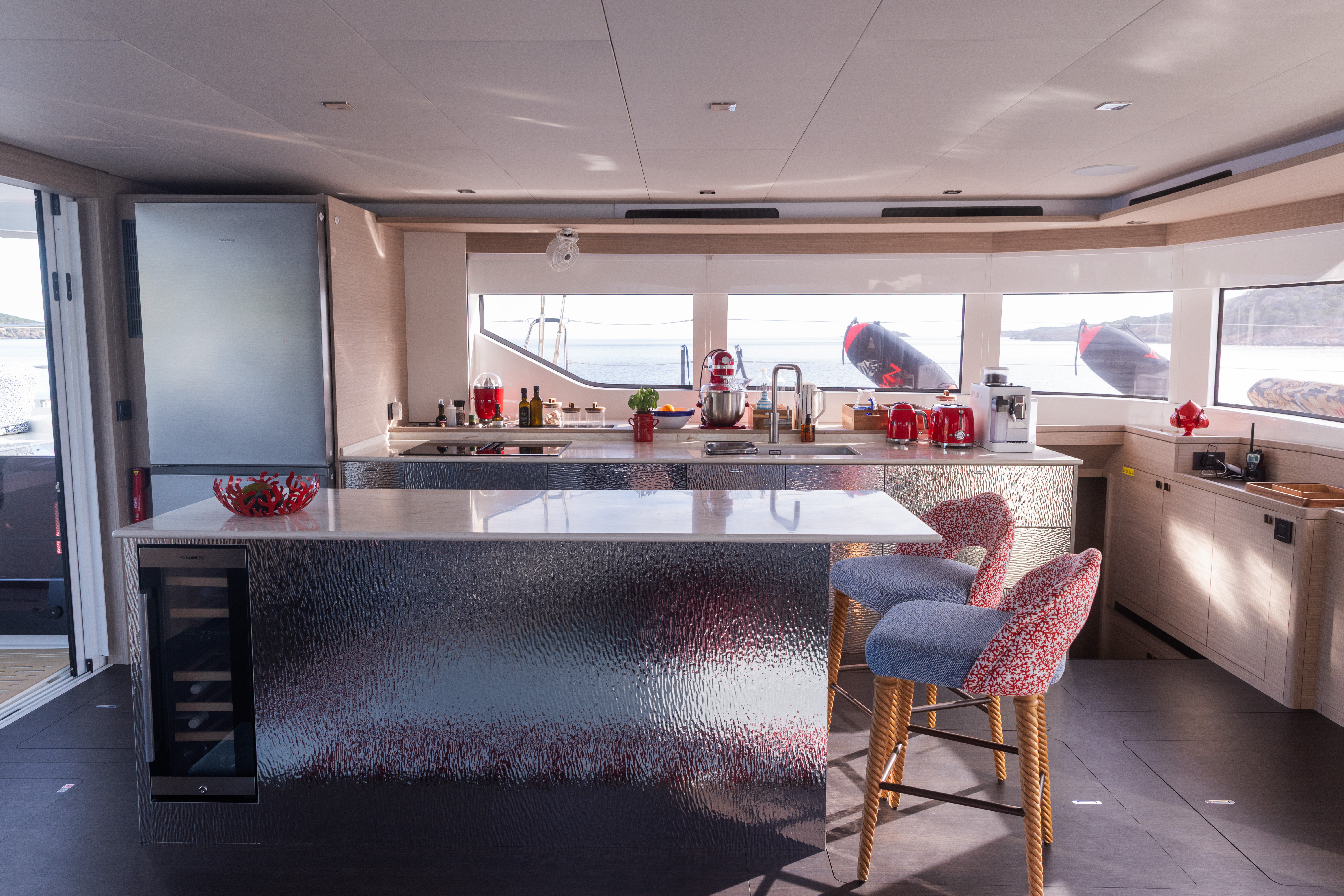 Yacht image 14