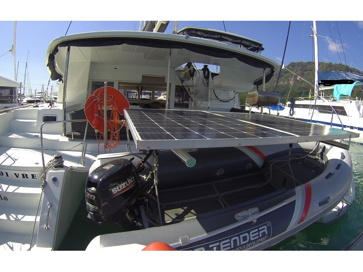 photo Lagoon 450 Sport 2