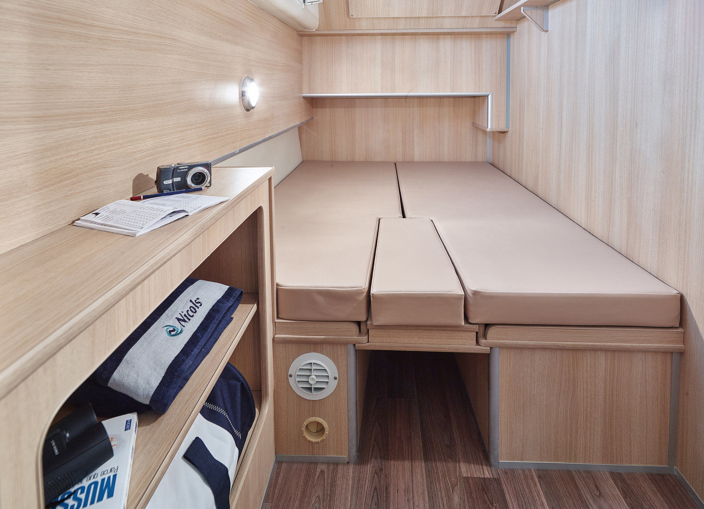 Yacht image 3