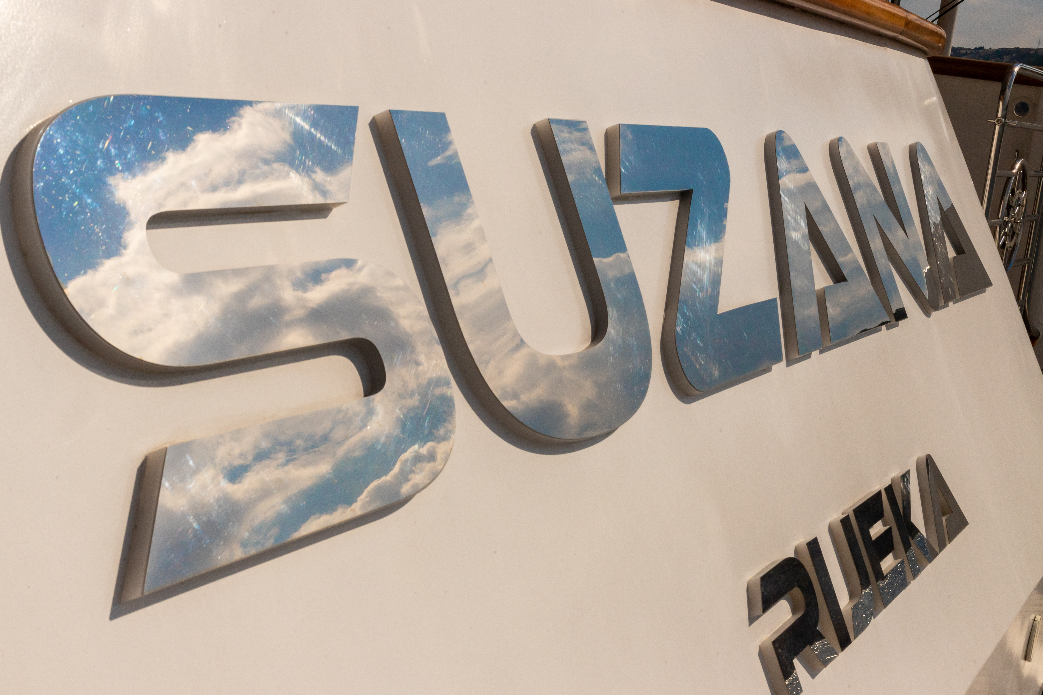 Suzana, photograph 43
