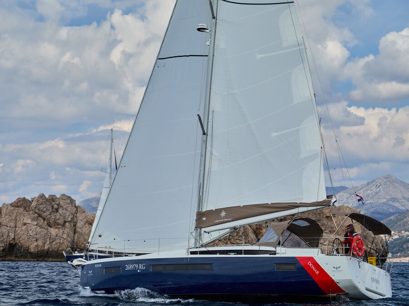 Sun Odyssey 490