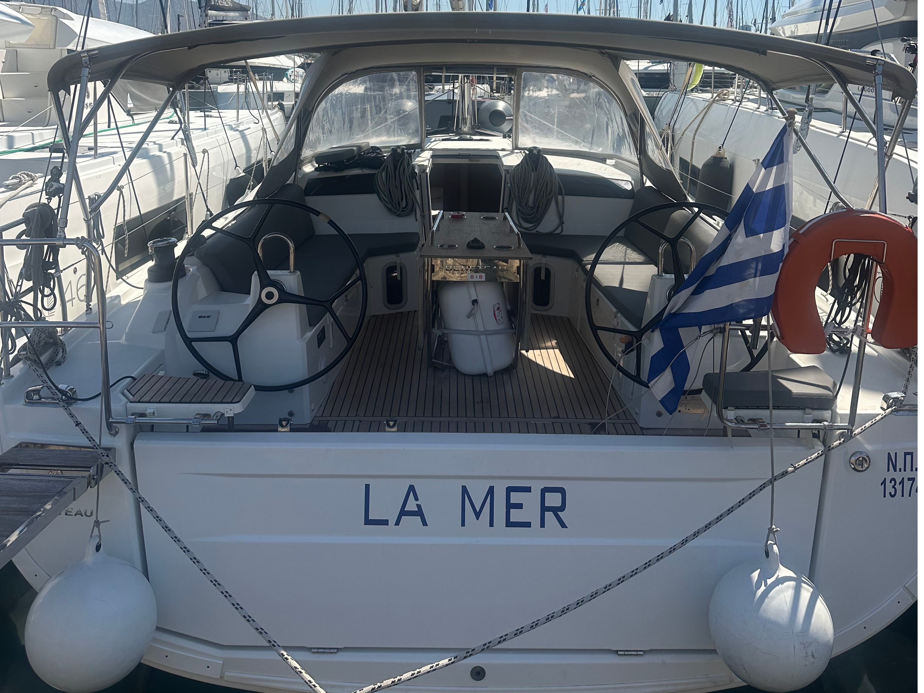 La Mer, Main image