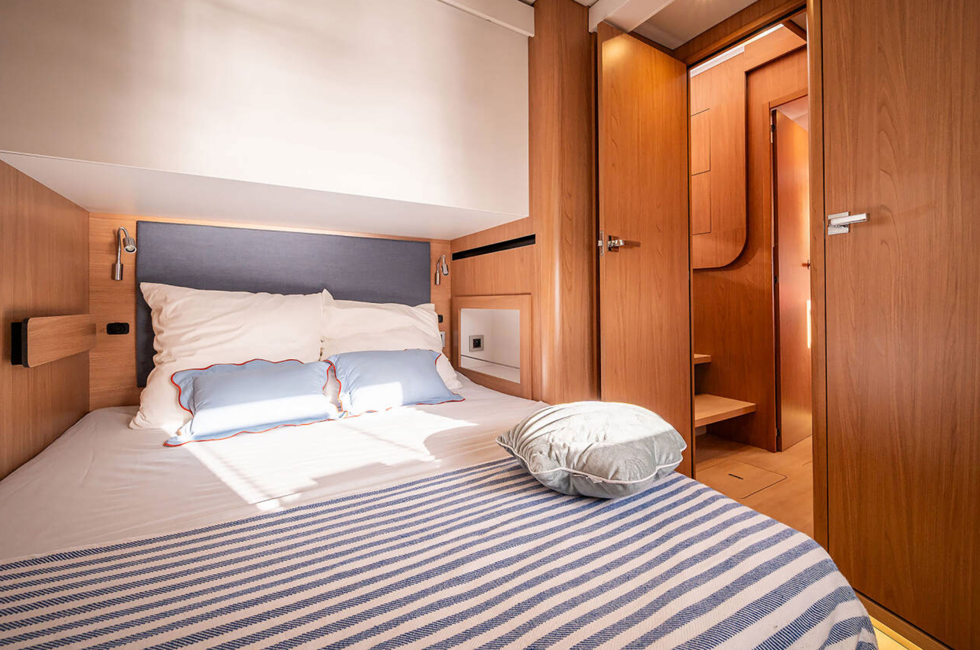 No name, photograph 13