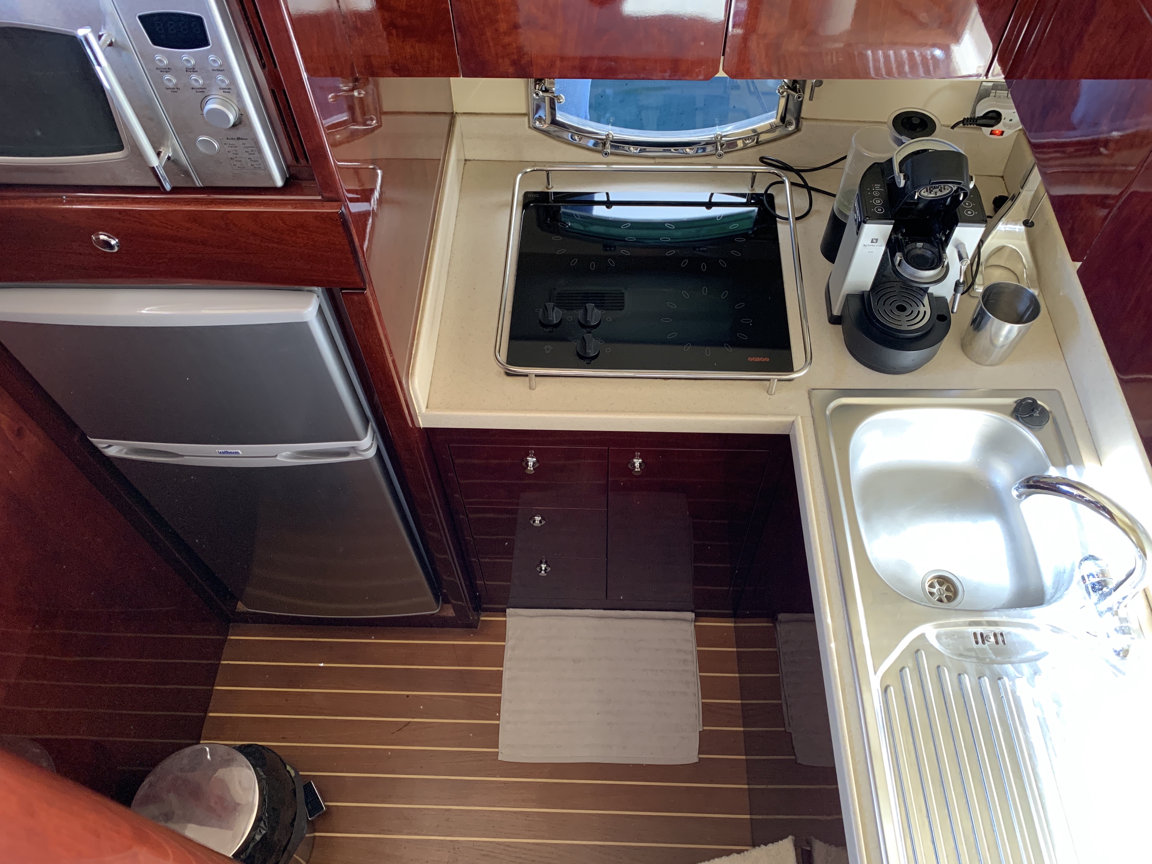 фото Majesty 50 Fly 16