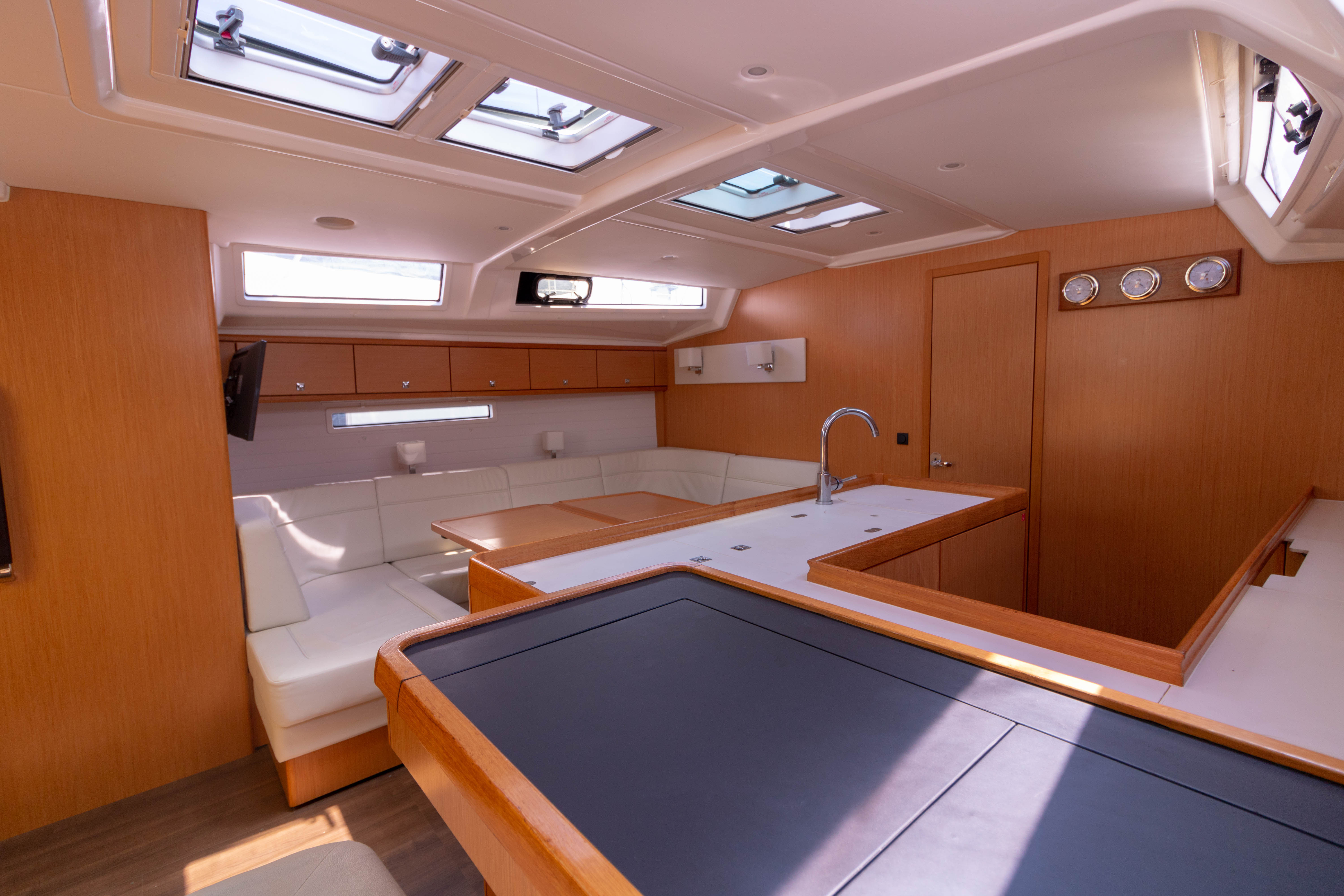 照片 Bavaria Cruiser 56 14