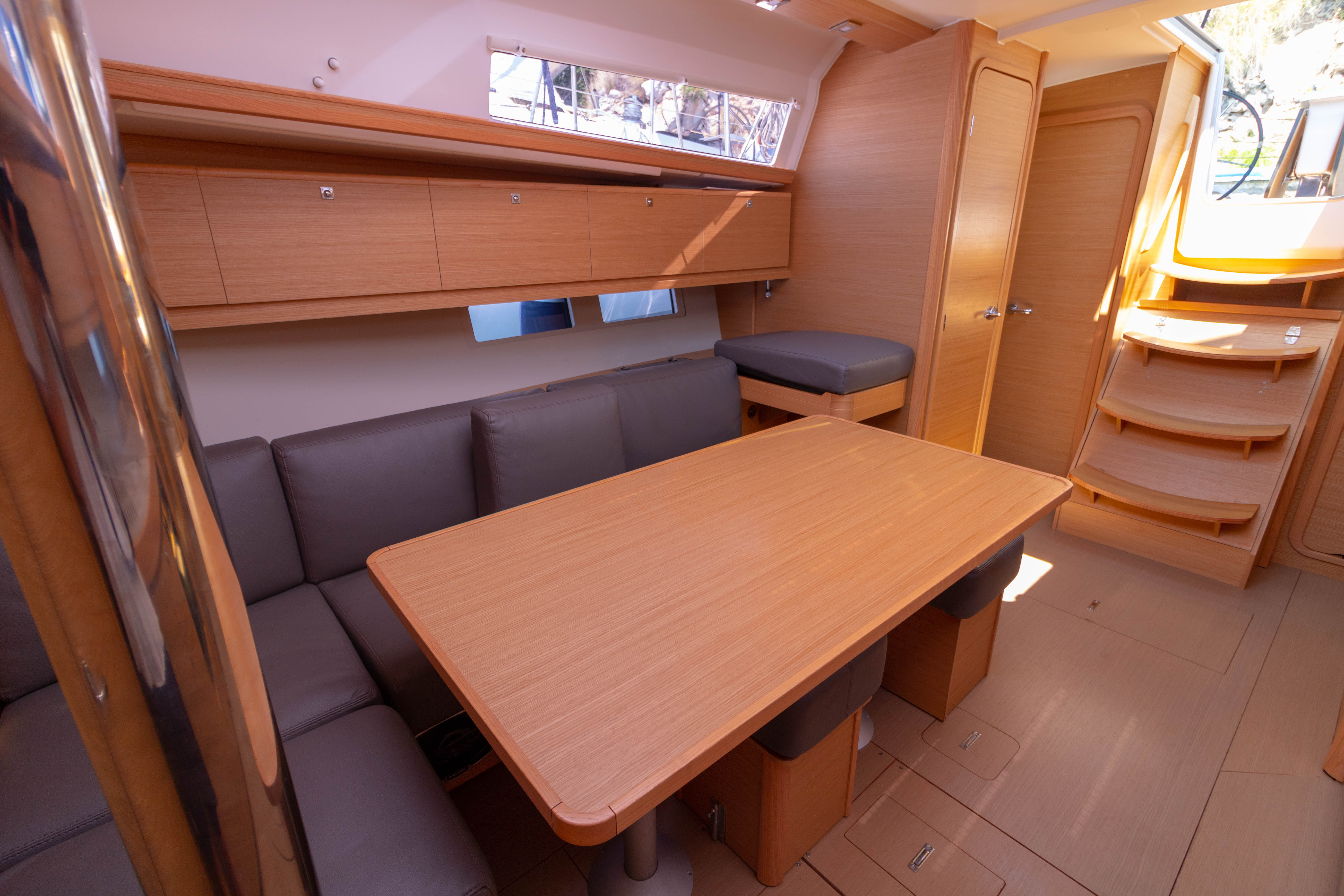 foto Dufour 382 Grand Large 8