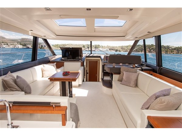 foto Prestige 550S 22
