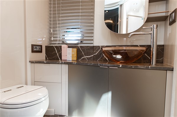 foto Monte Carlo Yacht 66 37