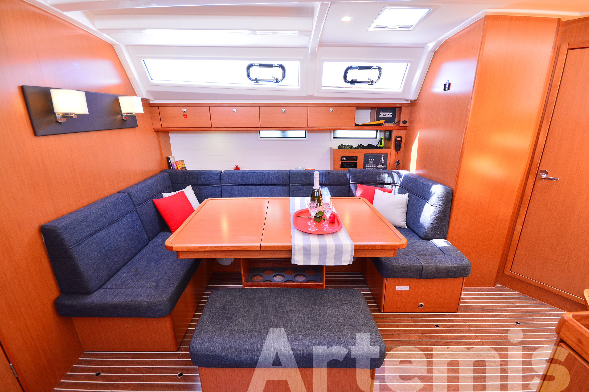 foto Bavaria Cruiser 46 19