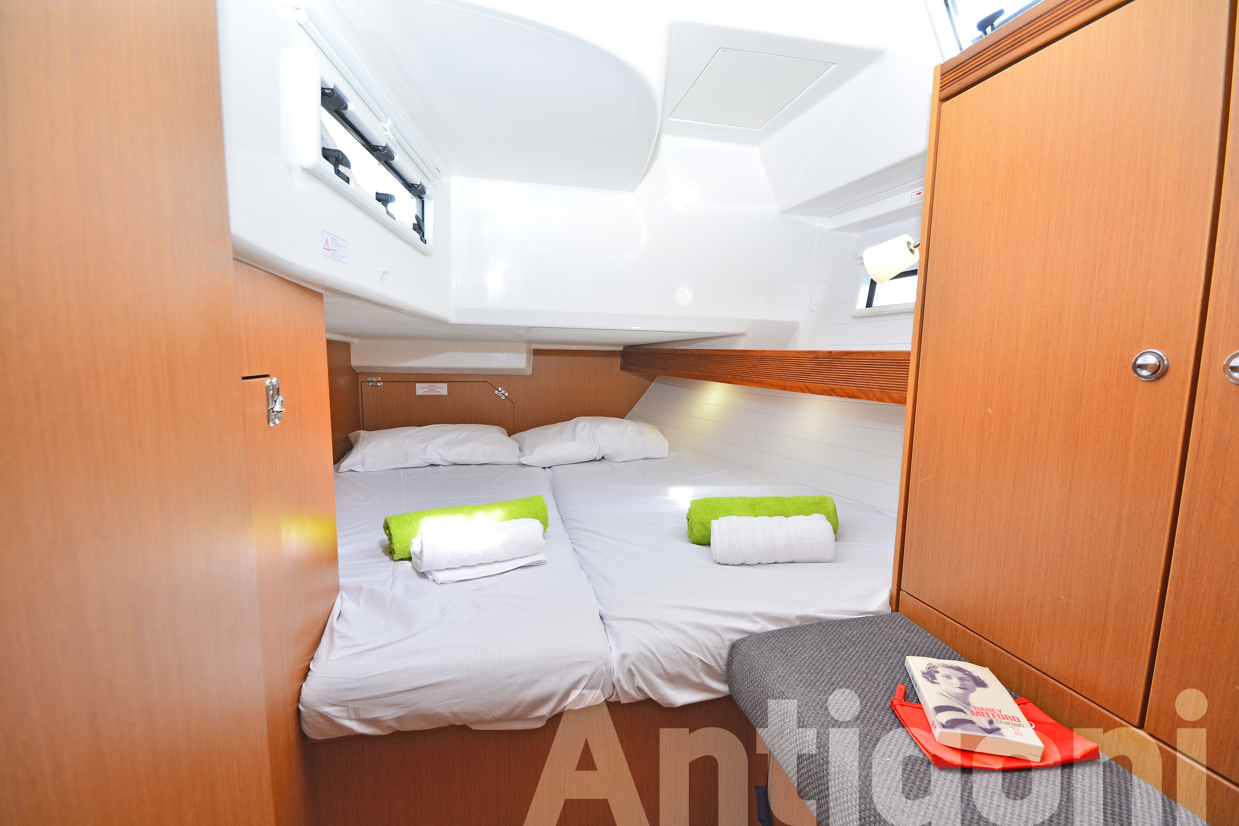foto Bavaria Cruiser 40 15
