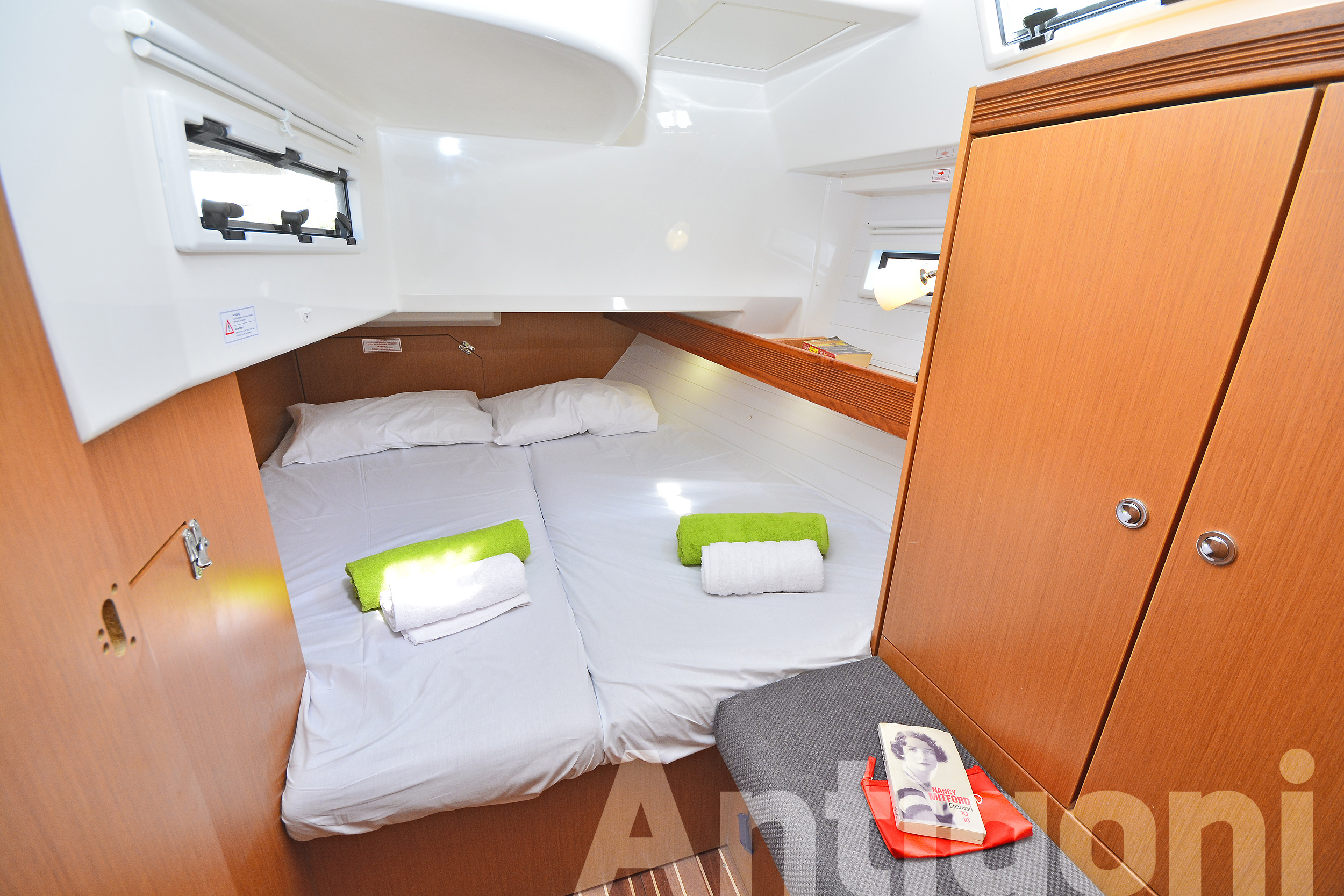 foto Bavaria Cruiser 40 16