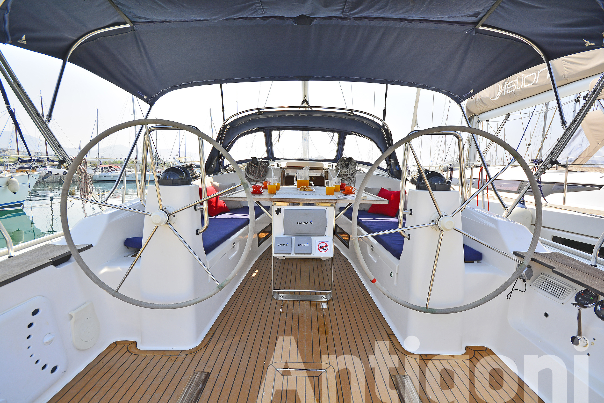 foto Bavaria Cruiser 40 19