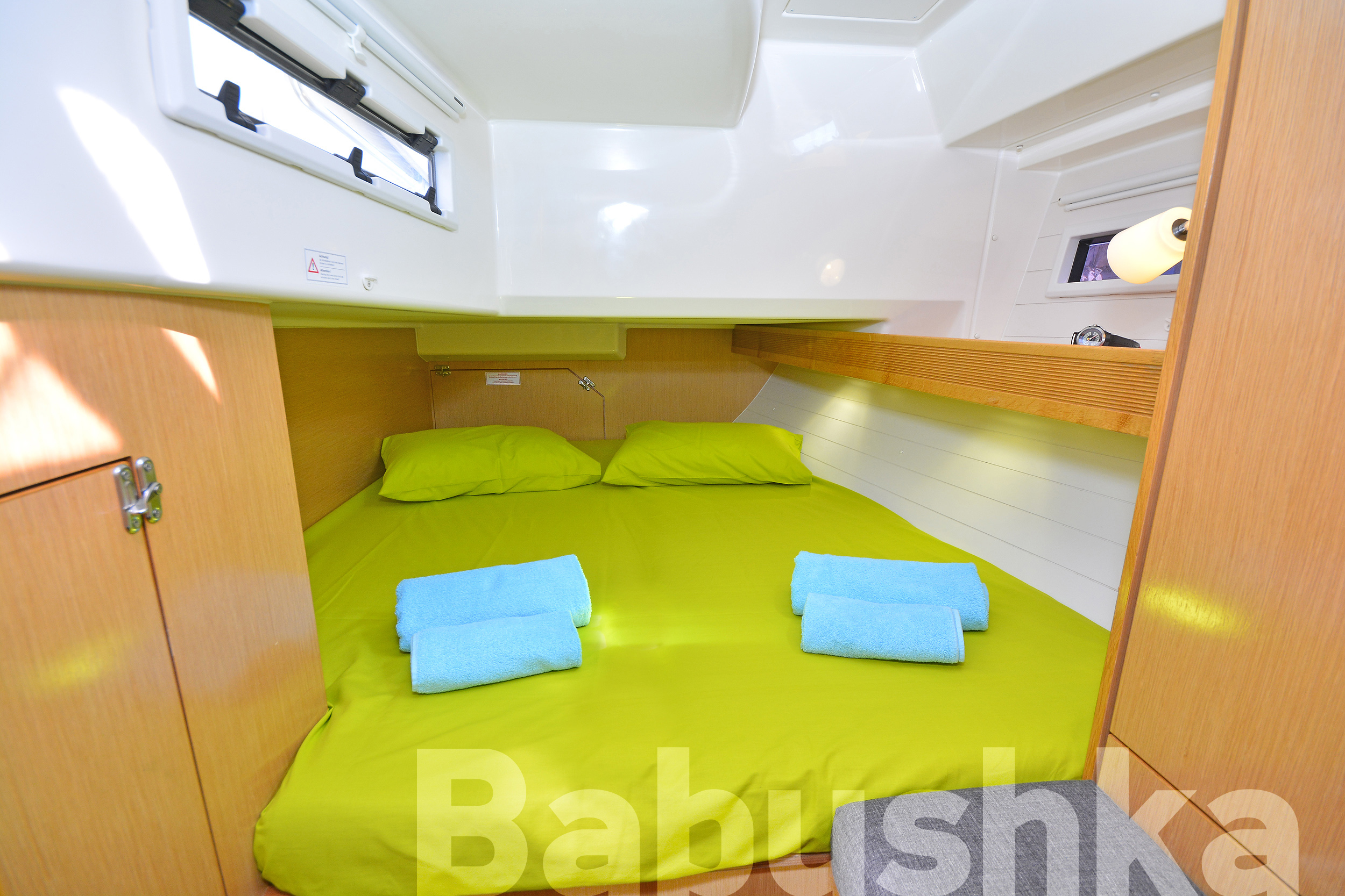 foto Bavaria Cruiser 40 17