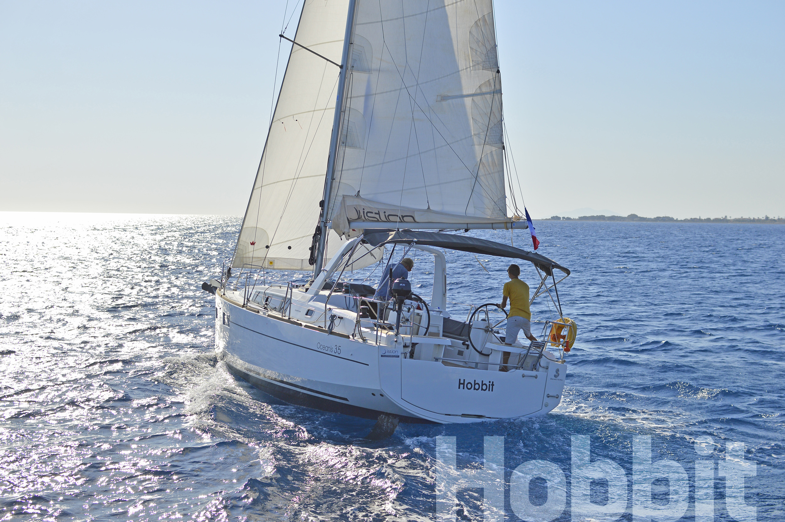  Hobbit / Oceanis 35[G]