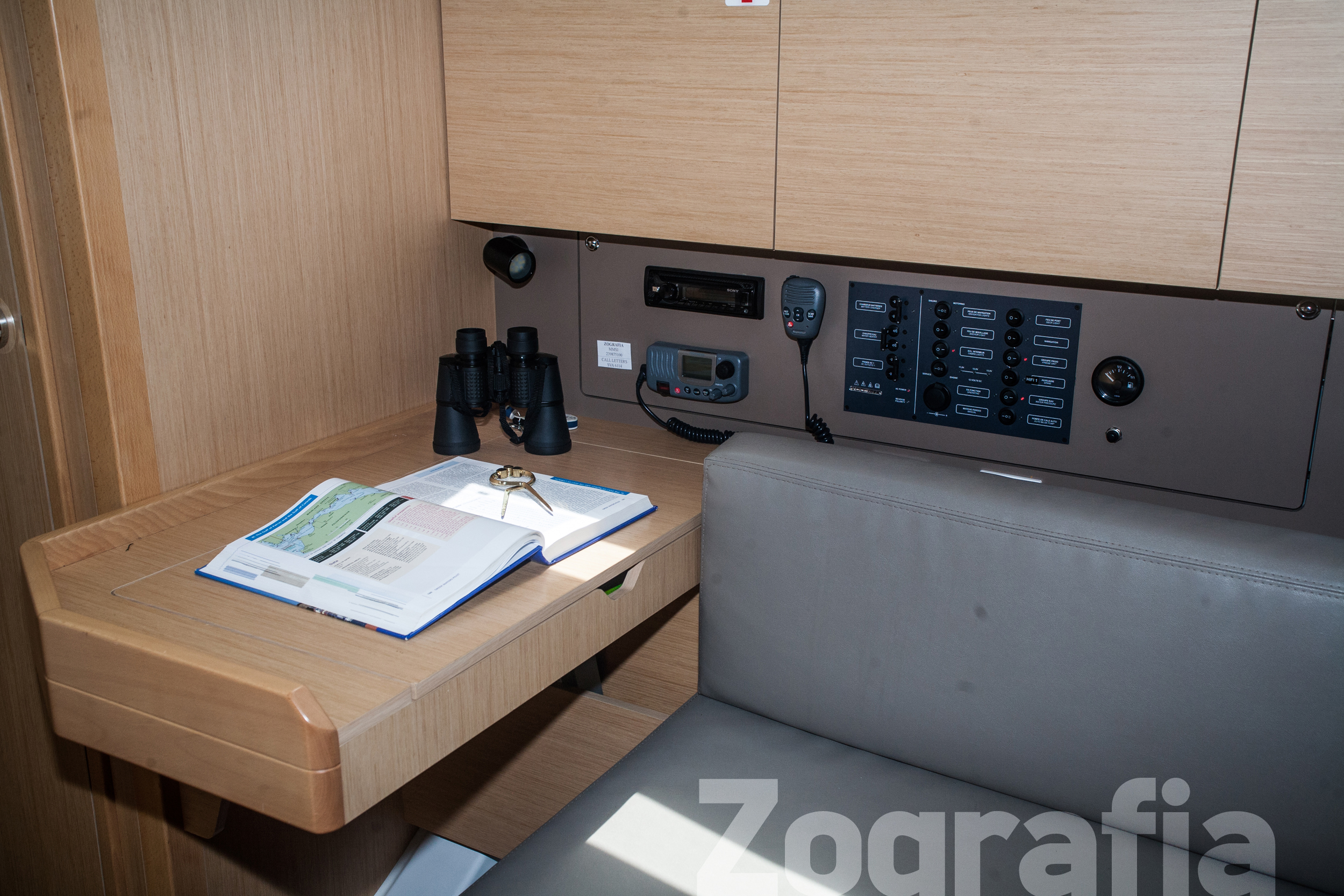  Zografia / Oceanis 38[G]