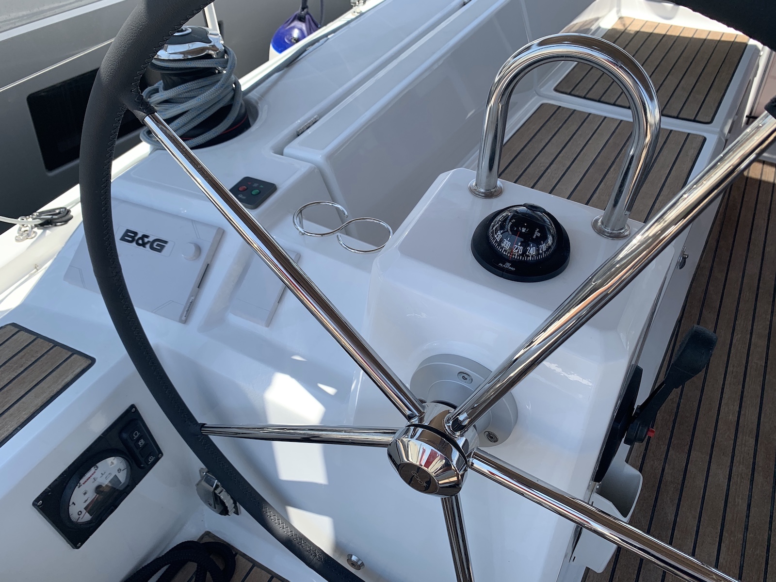 фото Oceanis 41.1 14