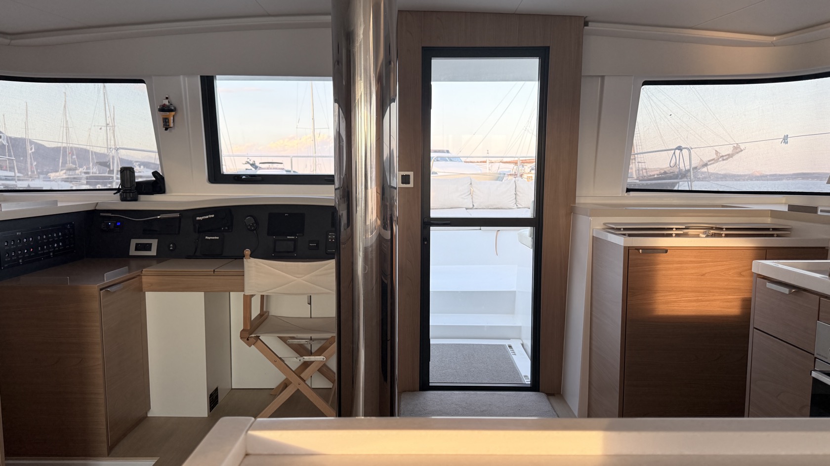 Yacht image 3