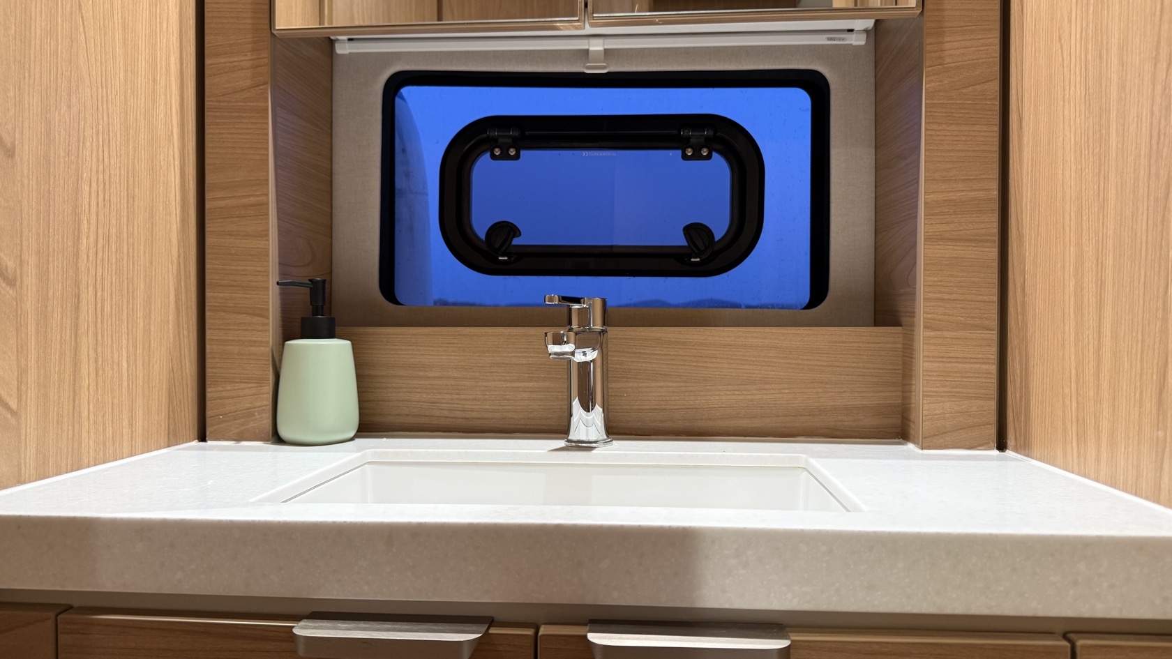 Yacht image 7