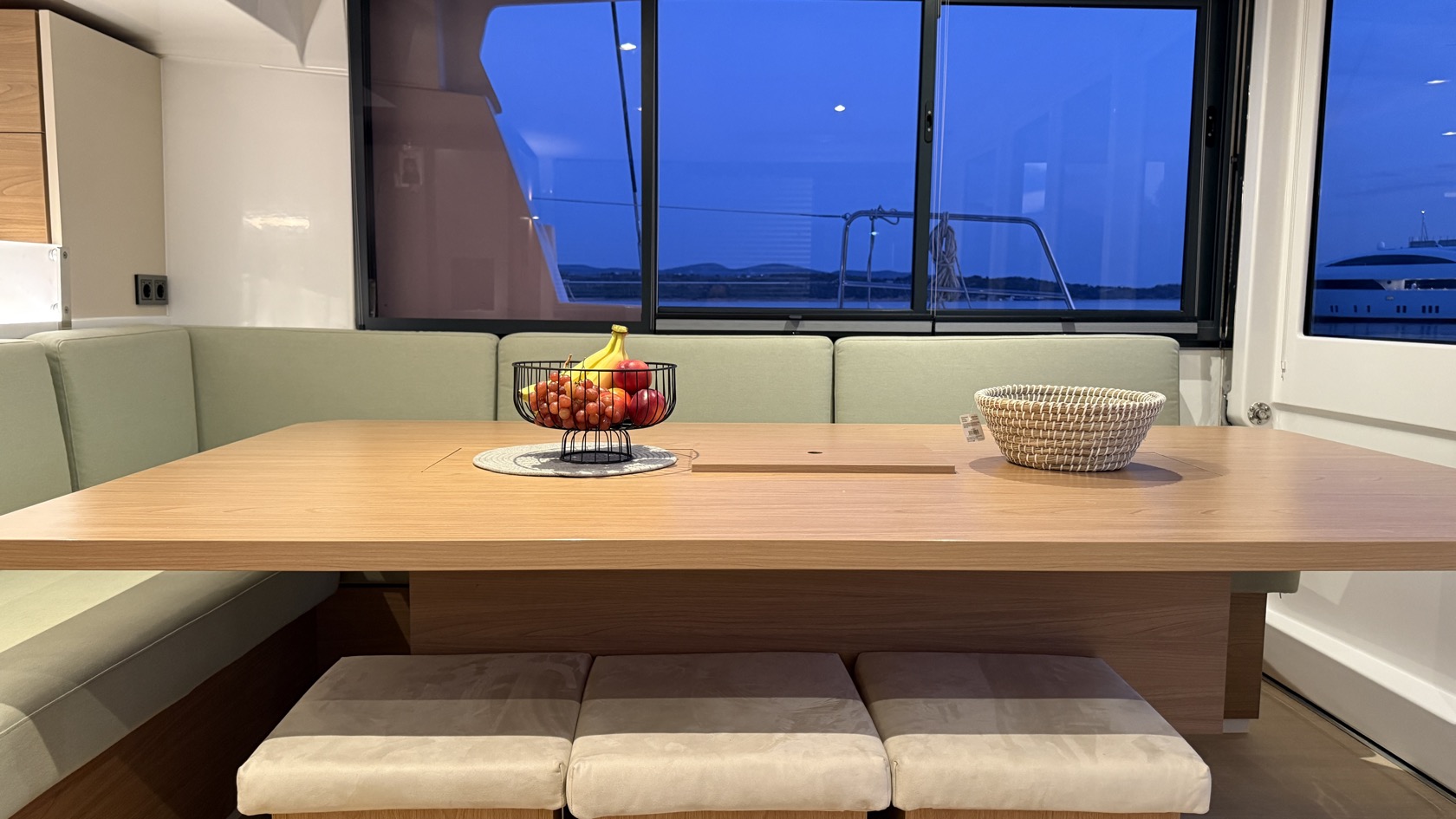 Yacht image 5