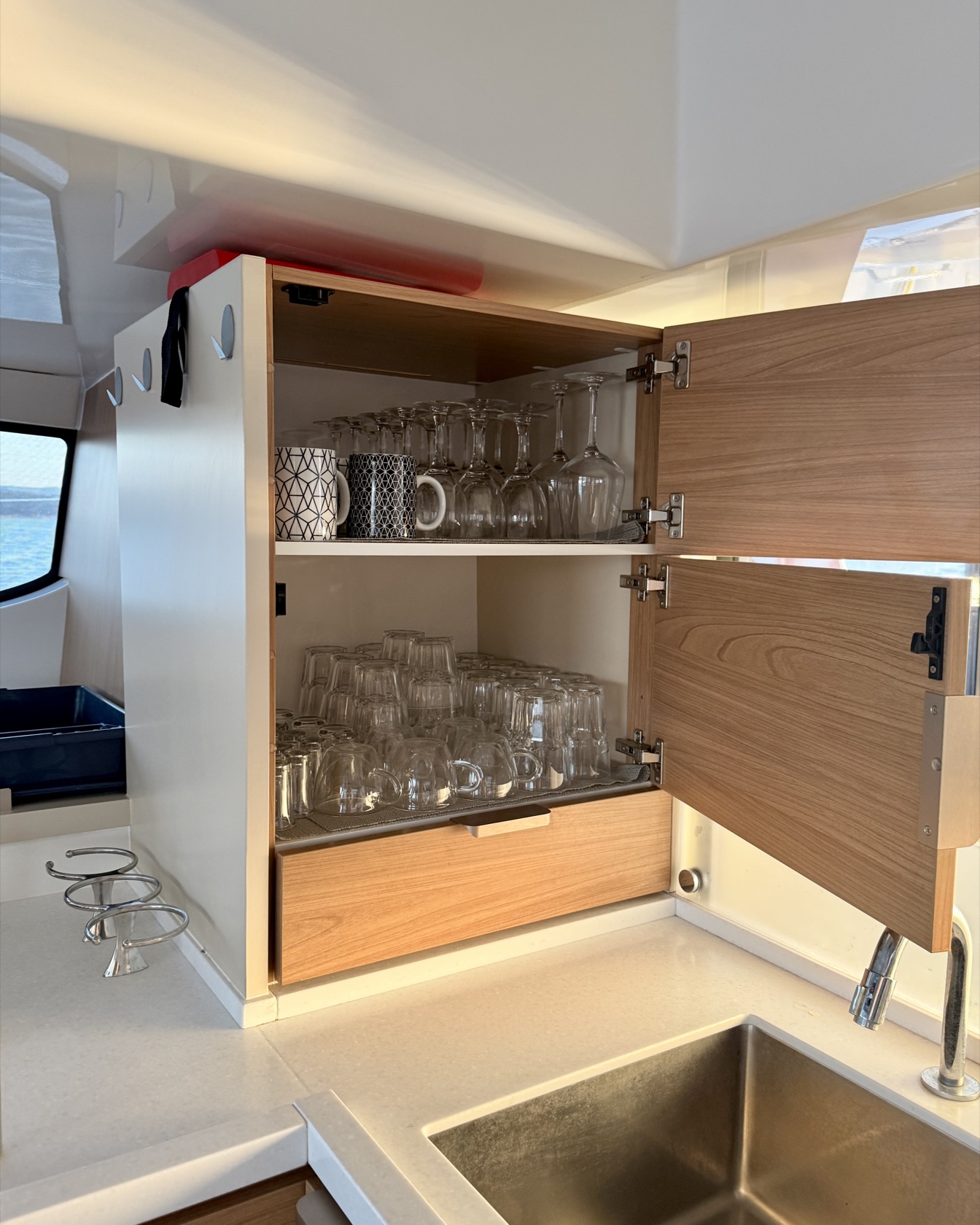 Yacht image 36
