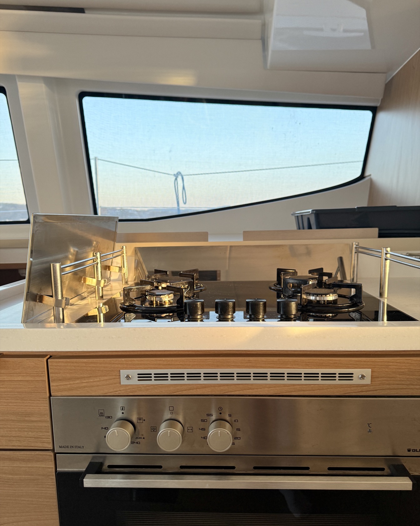 Yacht image 31