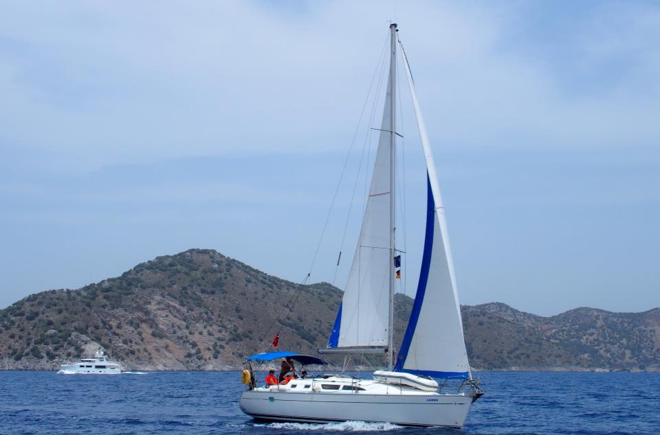 foto Sun Odyssey 37 11