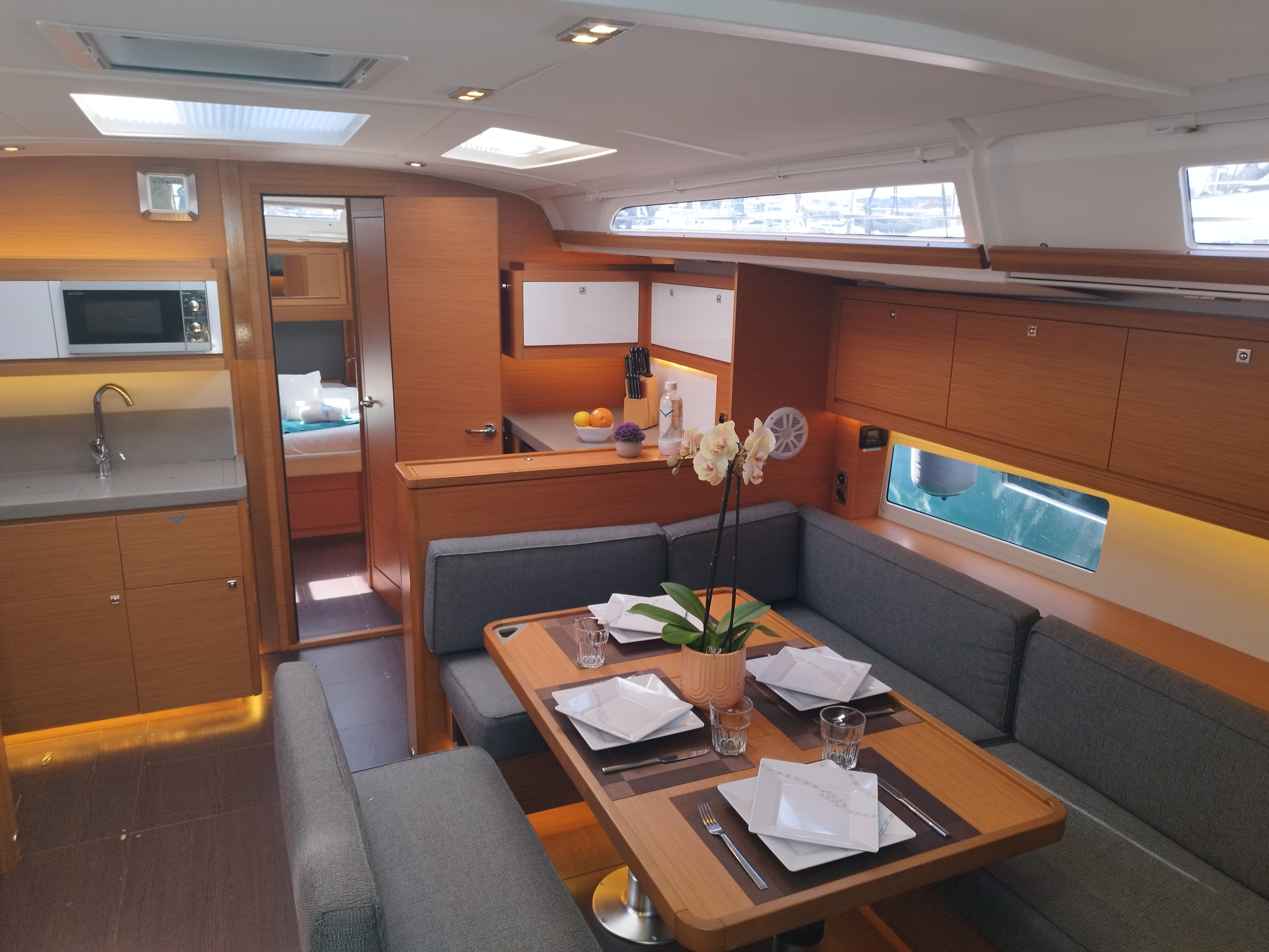 Boat image
