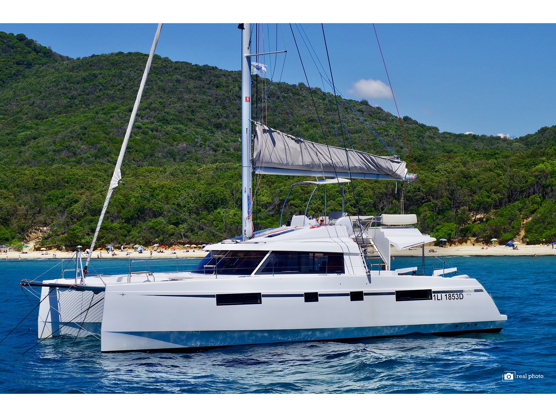 Catamaran