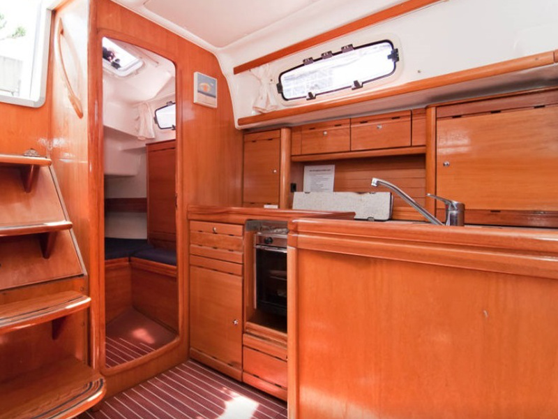 foto Bavaria 37 Cruiser 9