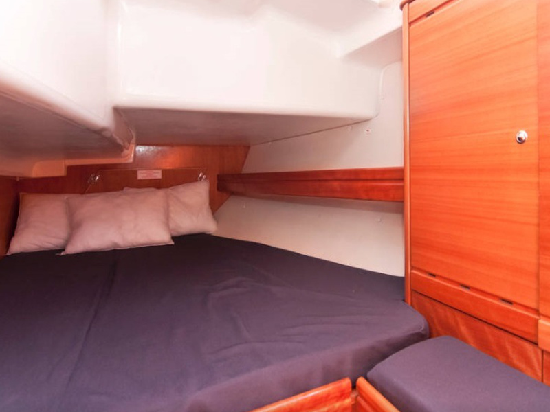 foto Bavaria 37 Cruiser 11