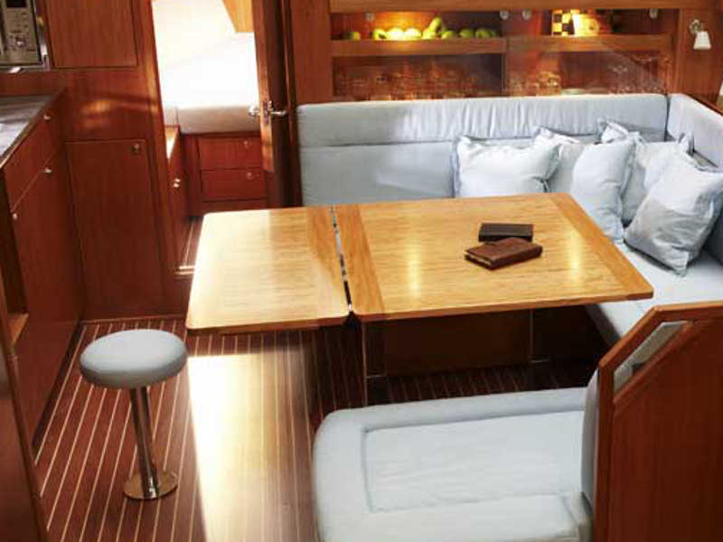 S/Y - Bavaria 43 Cruiser - 3 Cabins - Built 2009