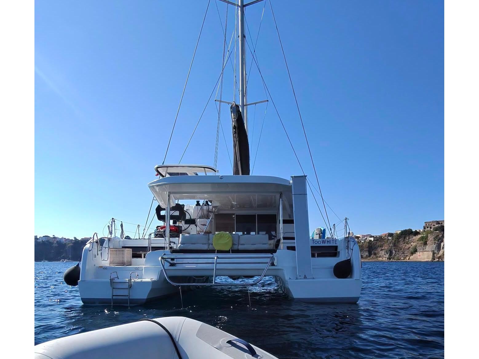 Too White yacht charter photo