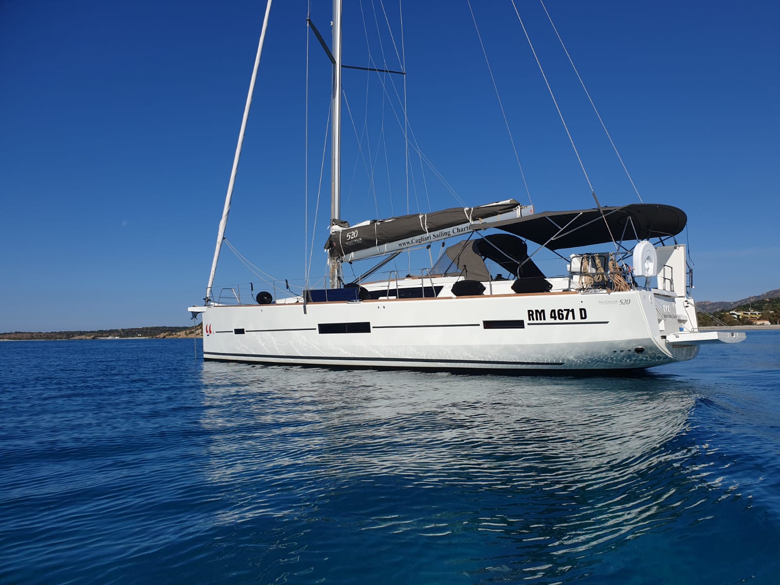 صور Dufour 520 Grand Large 3