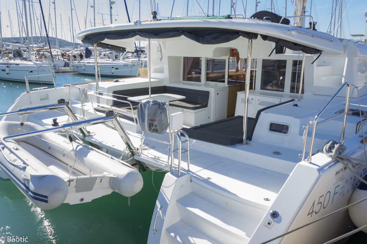 照片 Lagoon 450 15