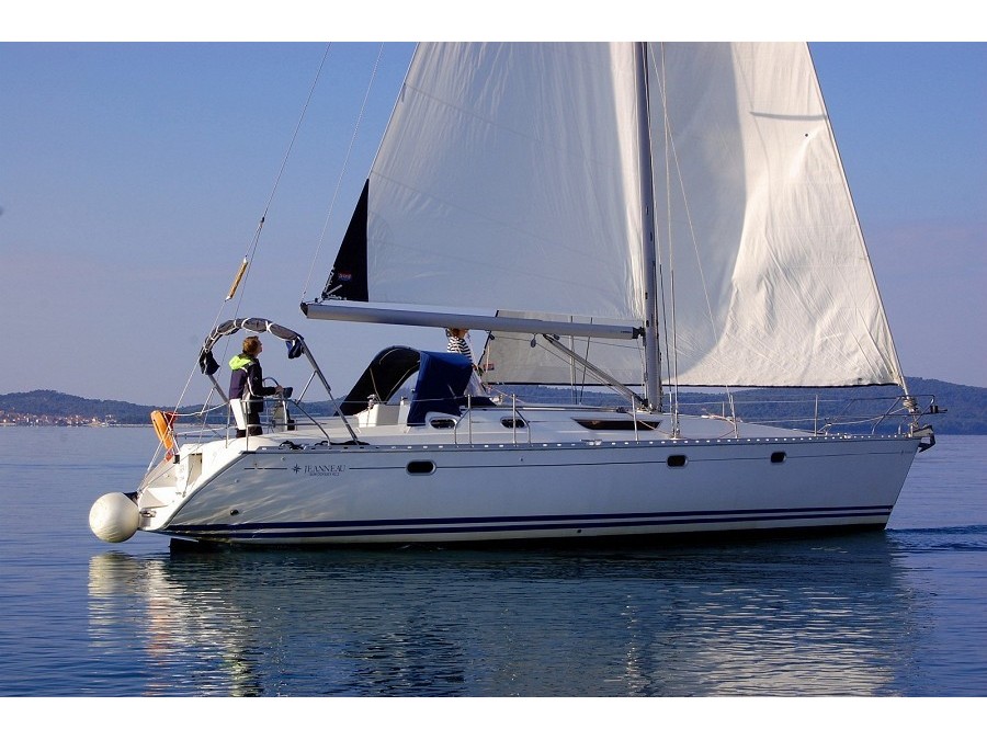 Sun Odyssey 42