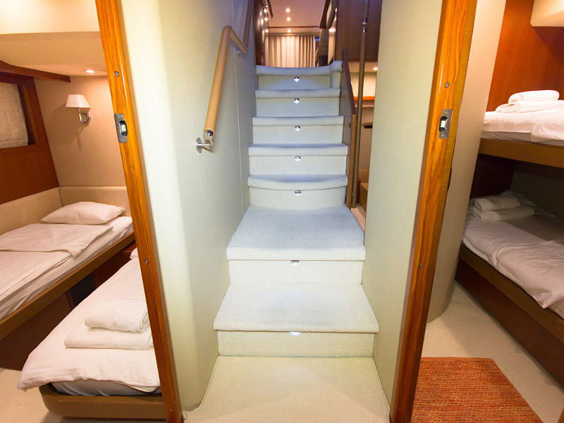 صور Princess 62 15