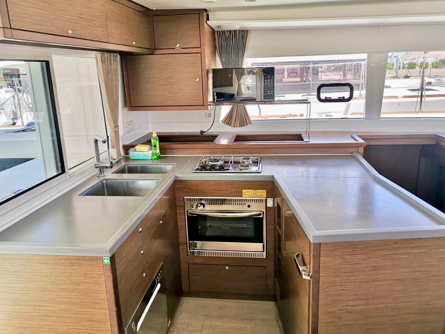 Lagoon 450 F, Šibenik