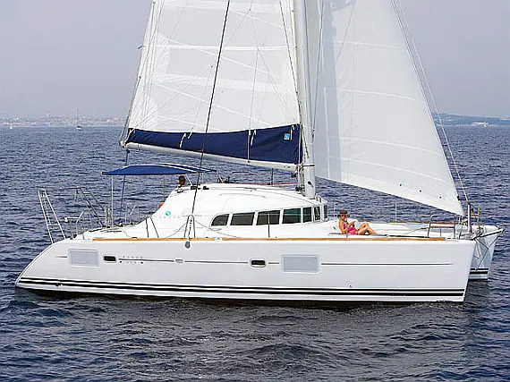 Lagoon 410 S2