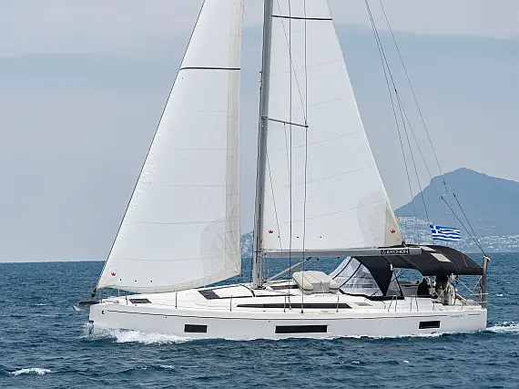 Oceanis 51.1 / owner's version
